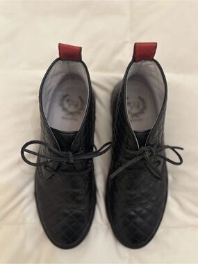 Del Toro Men's Black Quilted Leather Lace-Up Boots with Red Heel Tab Size 9